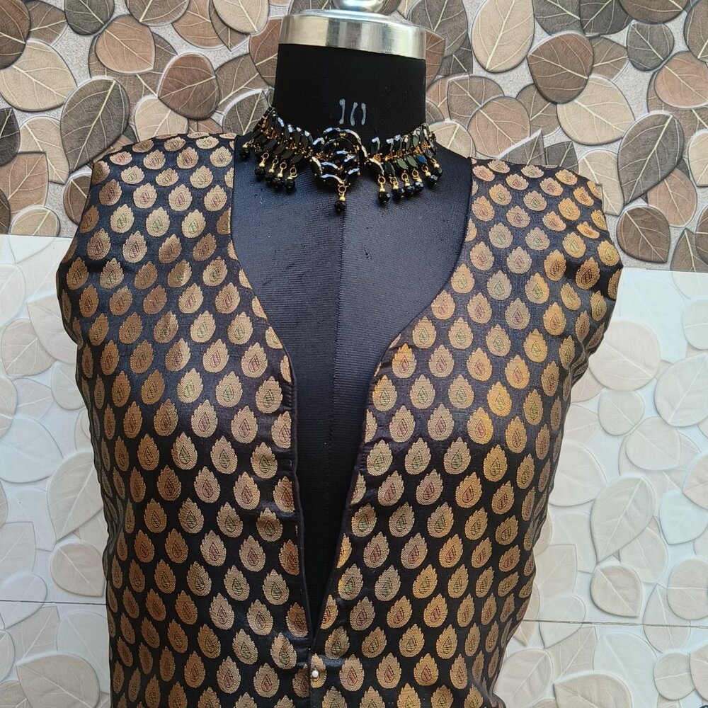 Wait coat - Picture 2 of 5